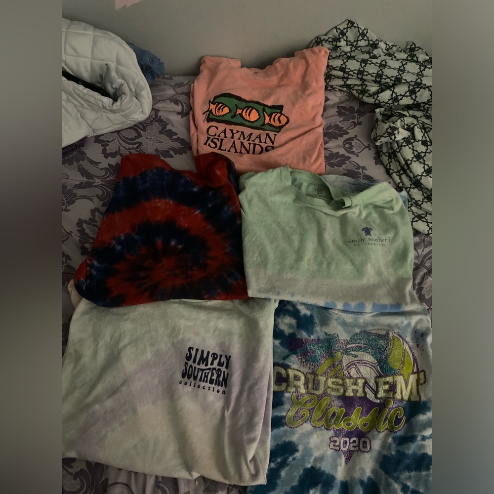Women’s T shirt bundle